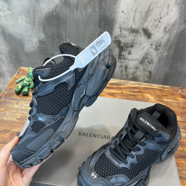 Balenciaga Track.3 Trainers - BG001