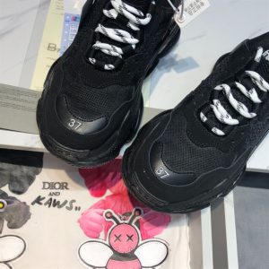 Balenciaga Triple S Clear Sole Trainers - BG002