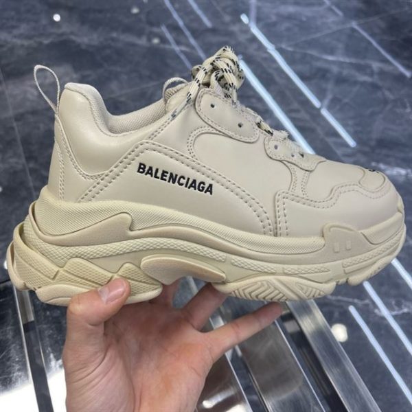 Balenciaga Triple S Trainers - BG011