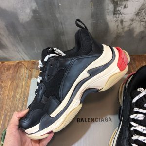 Balenciaga Triple S Trainers - BG015