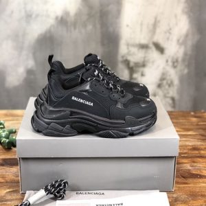 Balenciaga Triple S Trainers - BG016