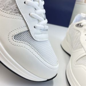 Dior B25 Runner Sneaker - DR021