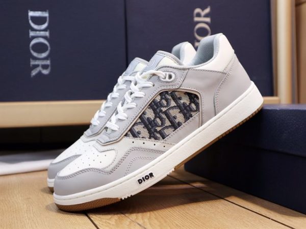 Dior B27 Low-Top Sneaker - DR042