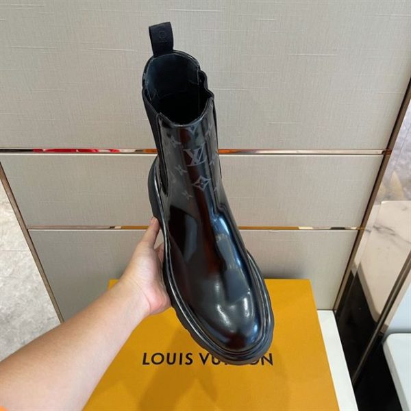 Louis Vuitton Bold Chelsea Boot – LB008