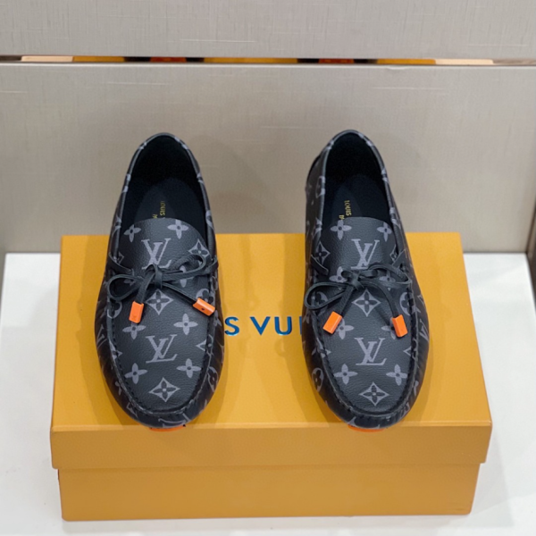 Louis Vuitton Driver Moccasin - LD001