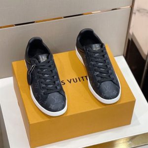 Louis Vuitton Luxembourg Sneaker - LS021