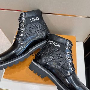 Louis Vuitton Oberkampf Ankle Boot – LB005