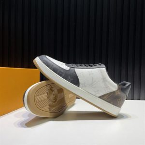 Louis Vuitton Rivoli Sneaker - LS019