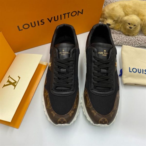 Louis Vuitton Run Away Sneaker - LS015