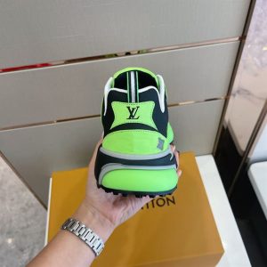 Louis Vuitton Runner Tatic Sneaker - LS064