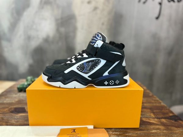 Louis Vuitton Trainer 2 Sneaker - LS003