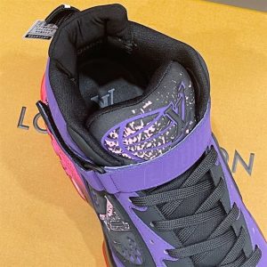 Louis Vuitton Trainer 2 Sneaker - LS076