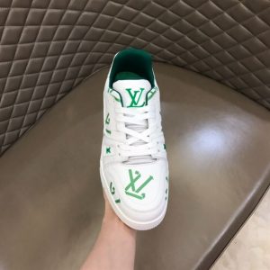 Louis Vuitton Trainer Sneaker - LS006