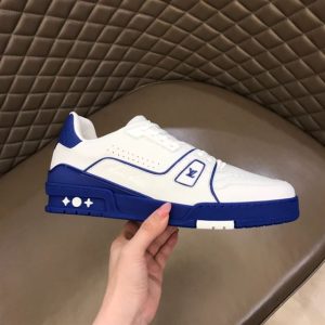 Louis Vuitton Trainer Sneaker - LS009