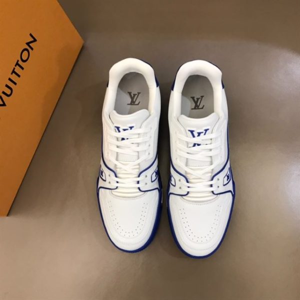 Louis Vuitton Trainer Sneaker - LS009