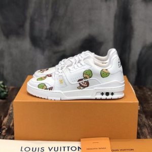 Louis Vuitton Trainer Sneaker - LS048