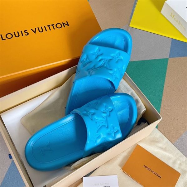 Louis Vuitton Waterfront Mule - LW001