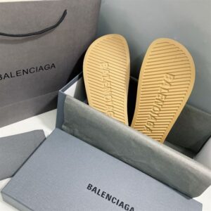 Balenciaga Pool Slide Sandal – BD008