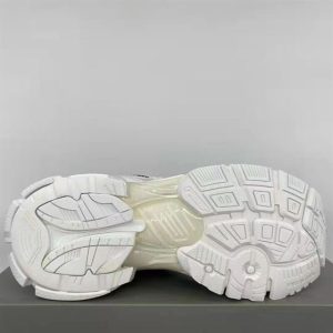 Balenciaga Runner Trainers - BG041