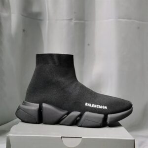Balenciaga Speed 2.0 Monocolor Recycled Knit Trainers – BG054