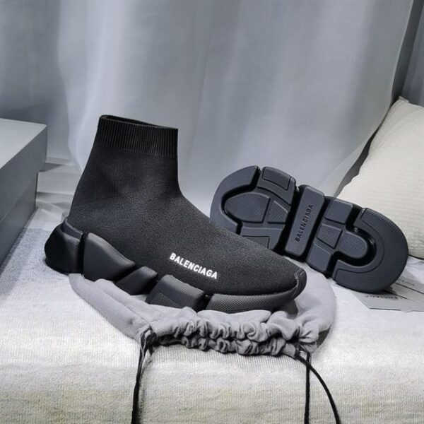 Balenciaga Speed 2.0 Monocolor Recycled Knit Trainers – BG054