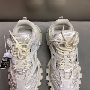 Balenciaga Track 2.0 Trainers - BG029