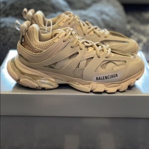 Balenciaga Track Trainers - BG027