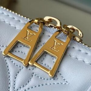 Louis Vuitton Alma BB Handbag - LH42