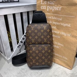 Louis Vuitton Avenue Slingbag - LB86