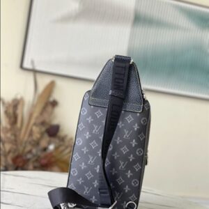 Louis Vuitton Avenue Slingbag - LB97