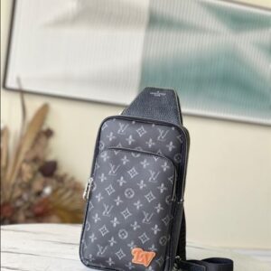 Louis Vuitton Avenue Slingbag - LB97