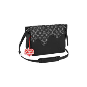 Louis Vuitton Besace Tokyo Bag - LB16