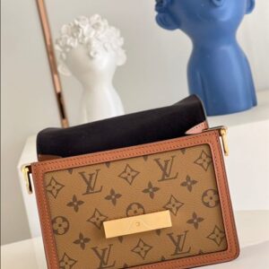 Louis Vuitton Dauphine Mini Handbag - LH49