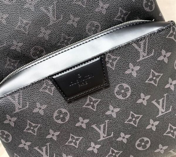 Louis Vuitton Discovery Backpack - LP13