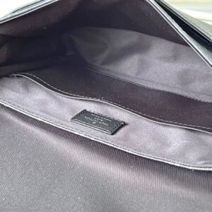 Louis Vuitton District PM Messenger Bags - LB39