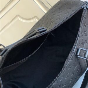 Louis Vuitton Keepall Bandoulière 50 - LK17