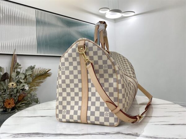 Louis Vuitton Keepall Bandoulière 55 Damier Azur Canvas - LK08