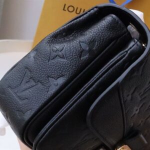 Louis Vuitton Marceau Chain Handbag - LH32