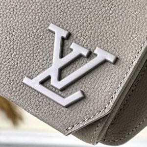 Louis Vuitton New Sling Aerogram Bags - LB89