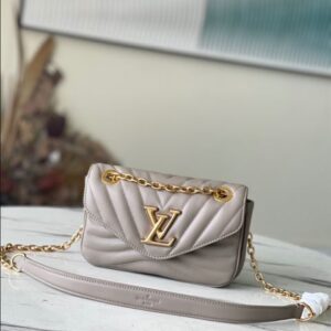 Louis Vuitton New Wave PM Chain Bag - LH38