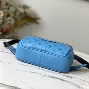 Louis Vuitton Outdoor Bumbag Bag - LB62