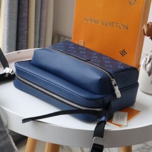 Louis Vuitton Outdoor Messenger Bag - LB64