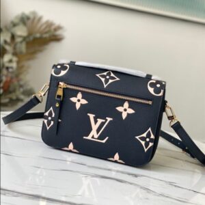 Louis Vuitton Pochette Métis Handbag - LH55