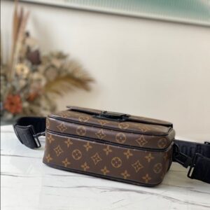 Louis Vuitton S Lock Messenger Bag - LB66