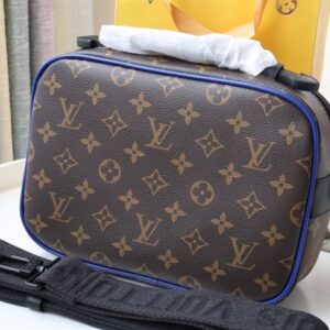 Louis Vuitton S-Lock Messenger - LB100