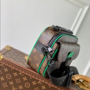 Louis Vuitton S-Lock Messenger - LB99