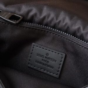 Louis Vuitton S Lock Sling Bag - LB68