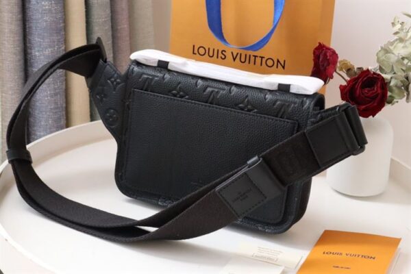 Louis Vuitton S Lock Sling Bag - LB68