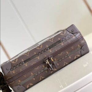 Louis Vuitton Slim Soft Trunk Bags - LB103