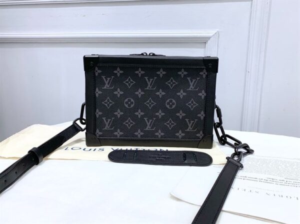 Louis Vuitton Soft Trunk Bag - LB71